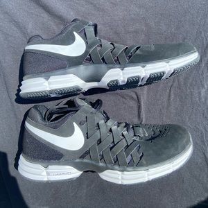 Nike Lunar Fingertrap Shoes
